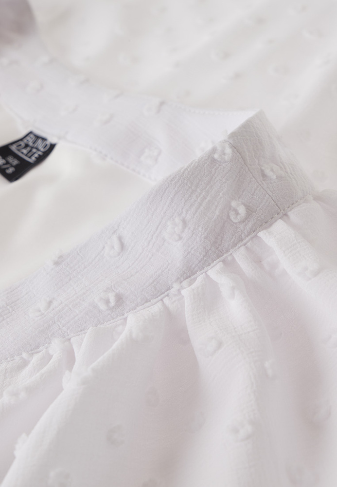 Kleid mit All-Over-Struktur