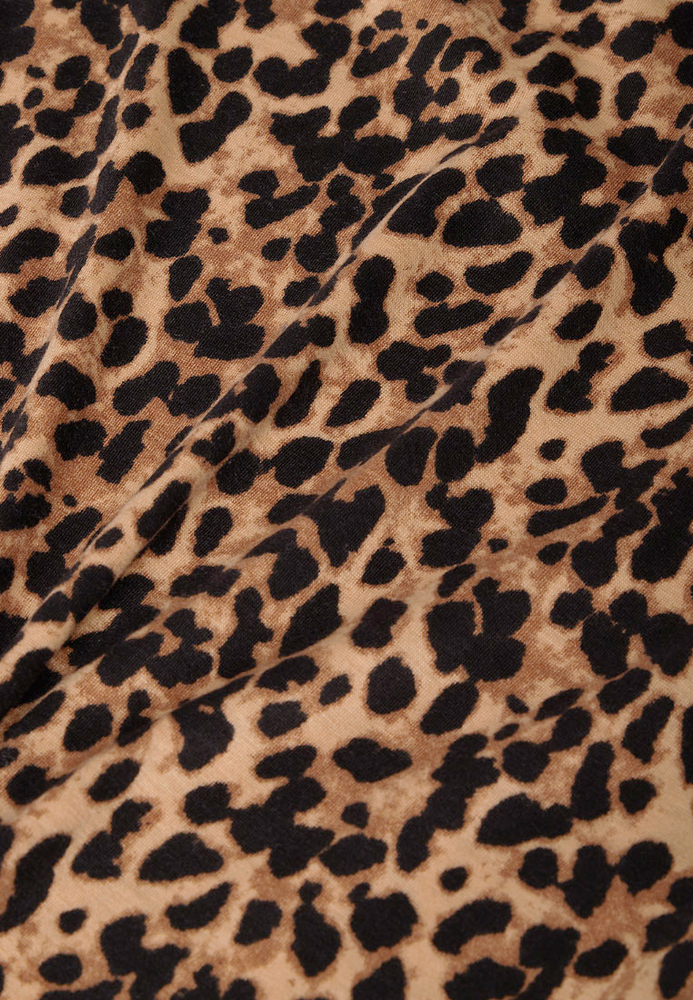 Shirt im Leo-Design