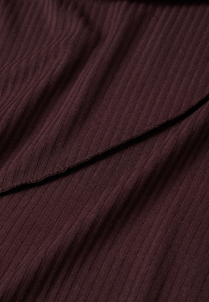 Longsleeve mit asymmetrischer Naht