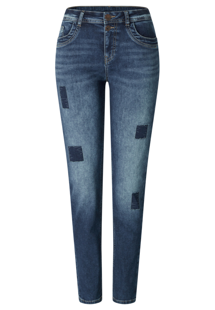 Slim Regular Waist Jeans