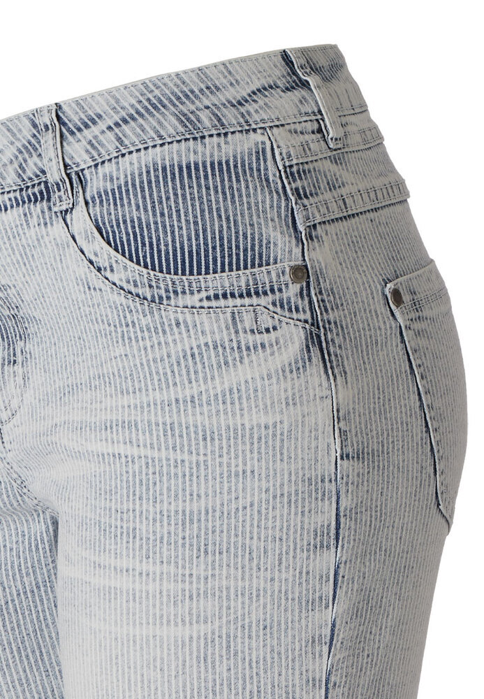 Slim High Waist Jeans