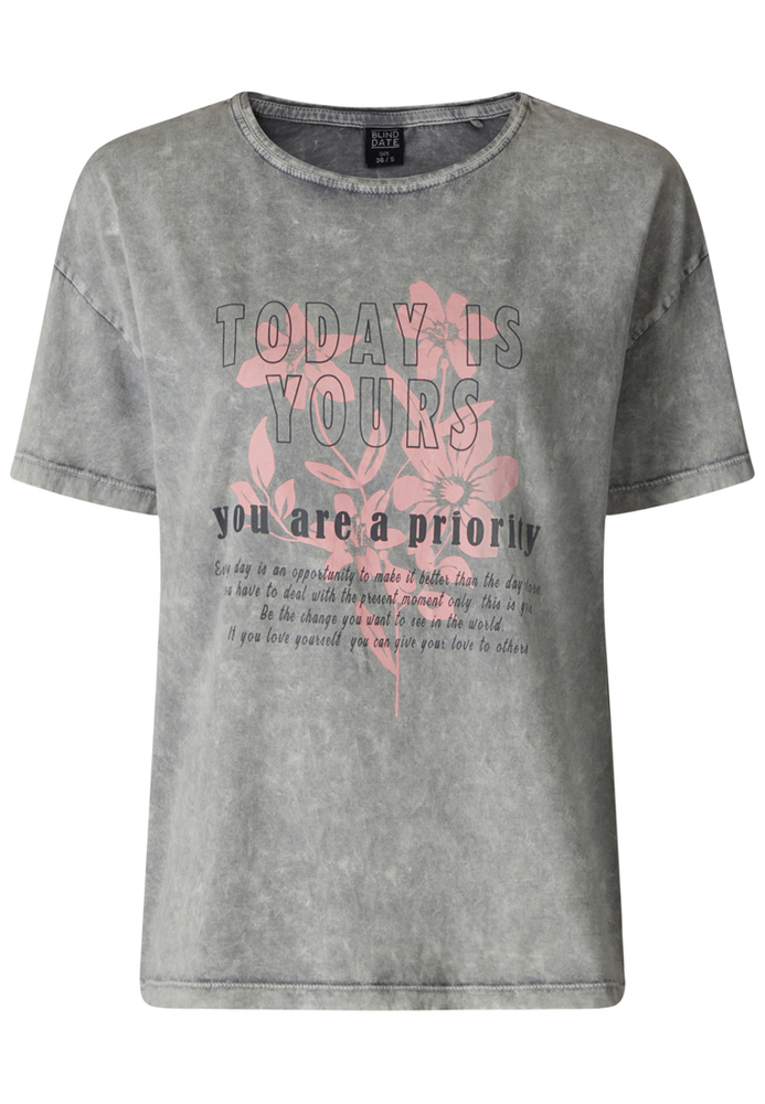 Shirt im Acid-Wash