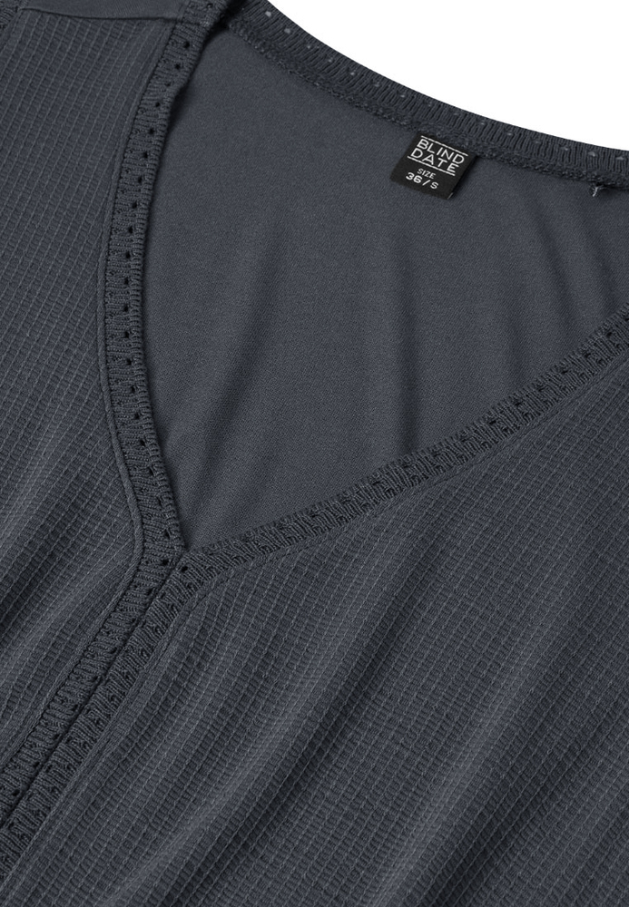 Top mit Spitzen-Details