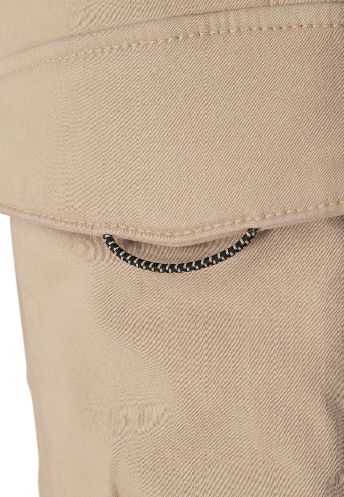 Bermuda-Shorts