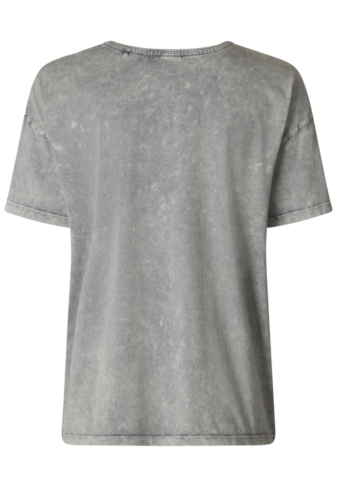 Shirt im Acid-Wash