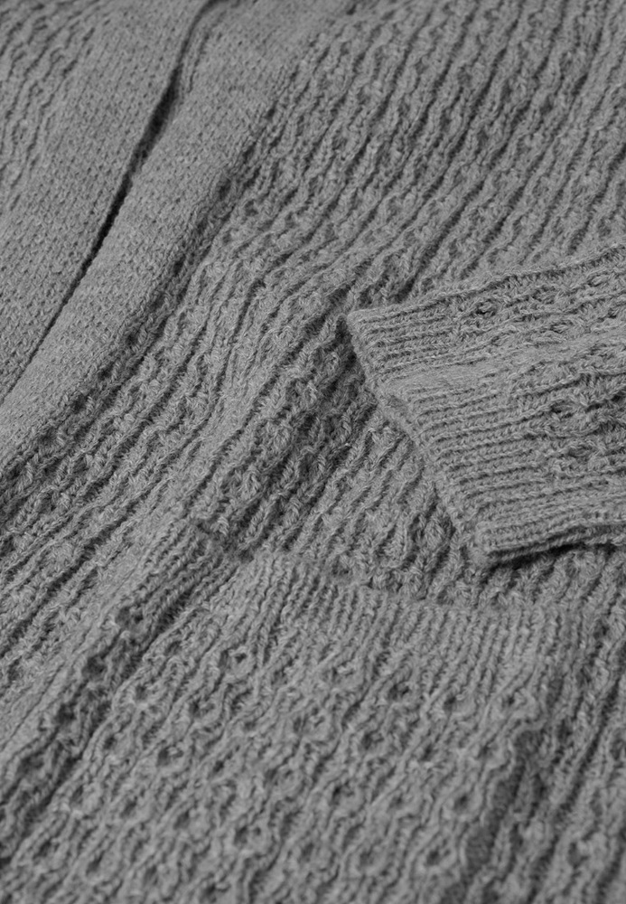 Strickjacke mit Kapuze